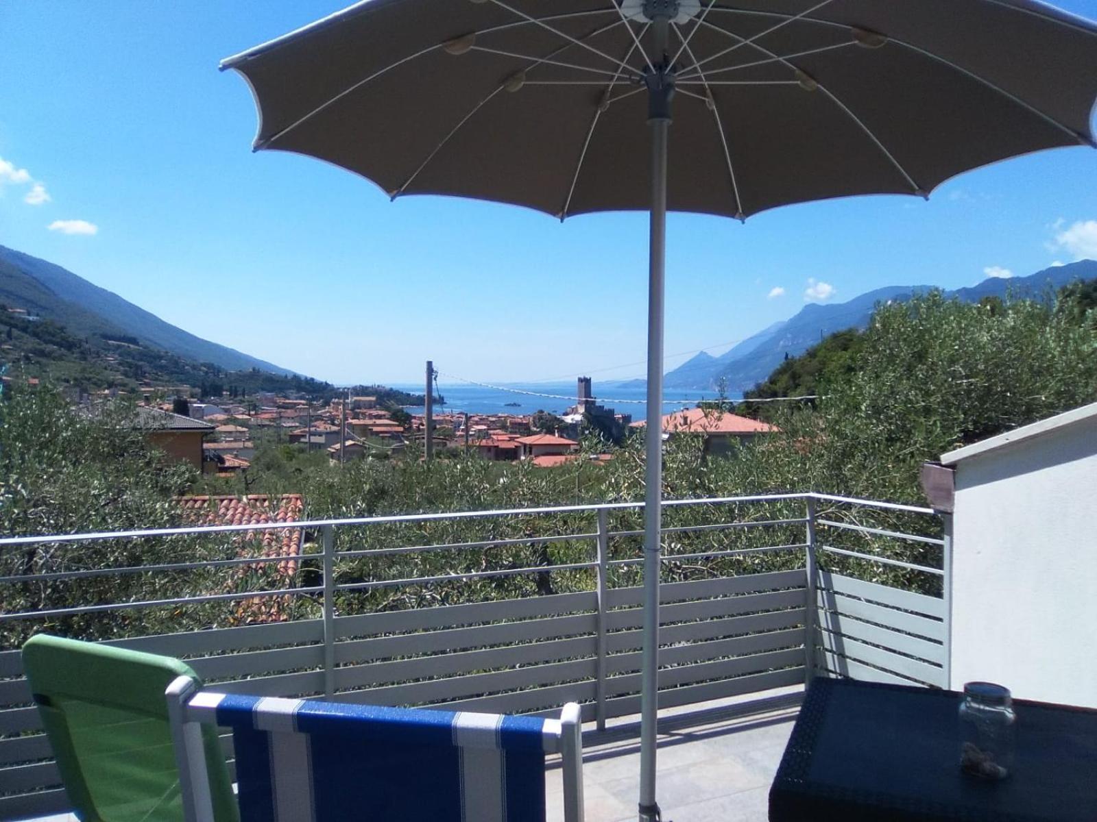 Apartment Lake View Malcesine Exterior photo